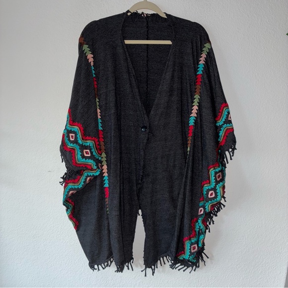 SCULLY SOUTHWESTERN EMBROIDERED TRIBAL PONCHO , XL - Picture 2 of 6
